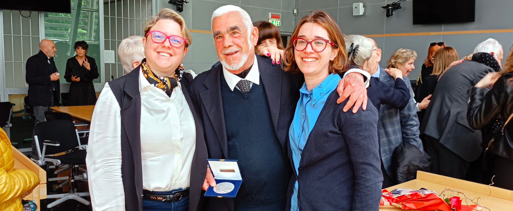 Avvocato Guido Chessa premiato per i 40 anni di Carriera al Tribunale di Arezzo